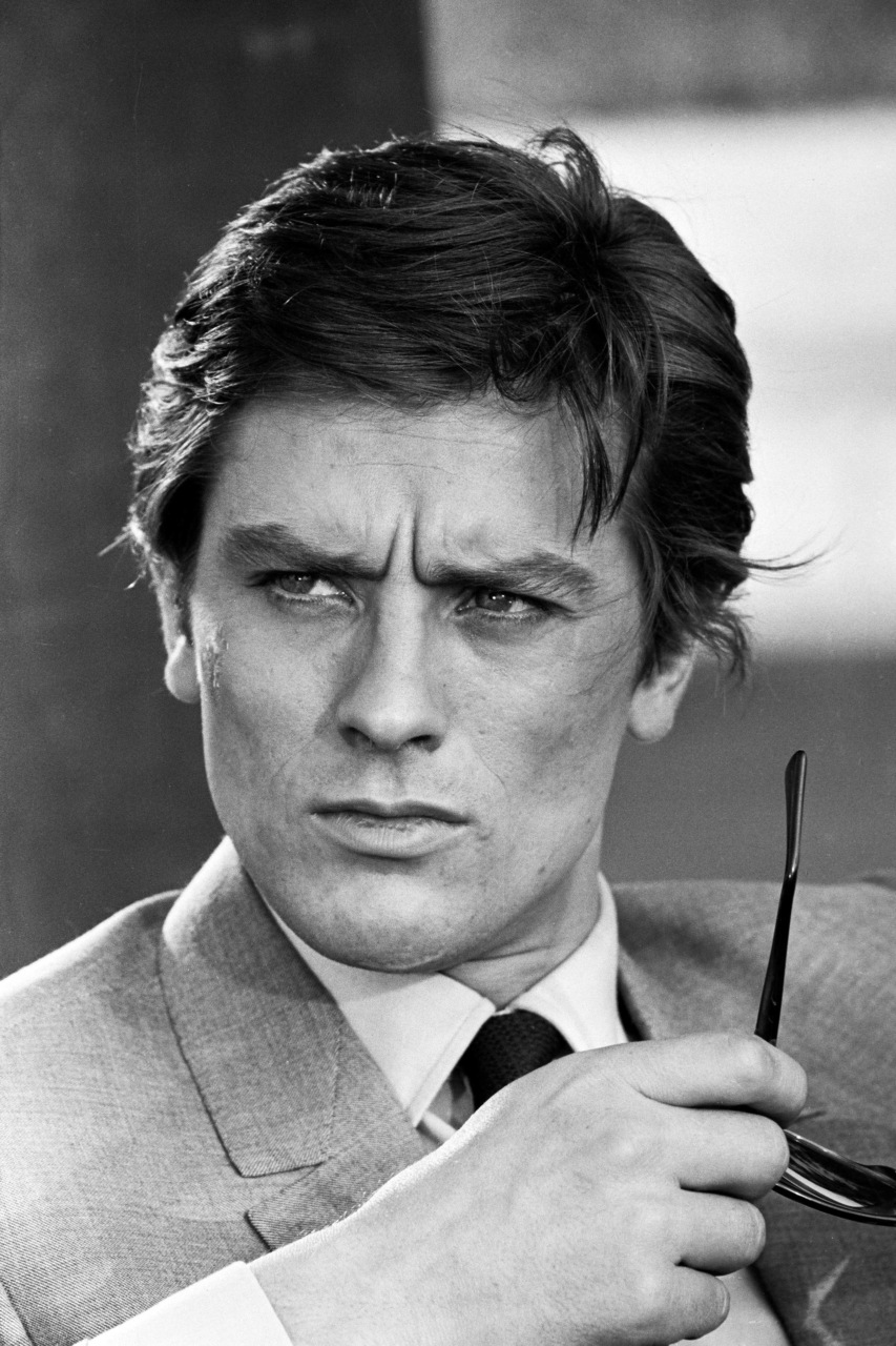 Alain Delon Premiul Pentru ntreaga Carier La TIFF 2017 All About Jobs
